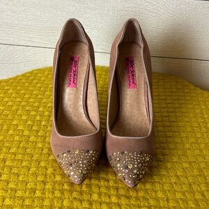 Betsey Johnson for the cool people Heels